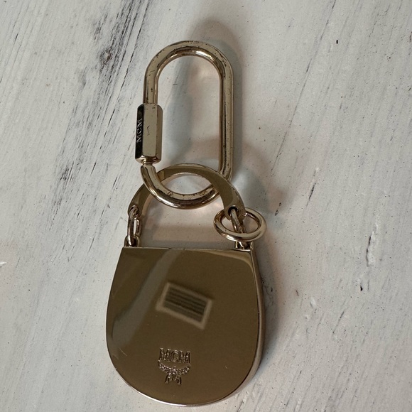 MCM Keychain - Picture 3 of 8
